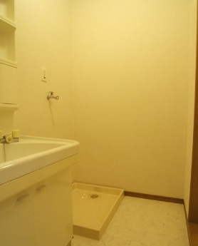 Washroom. Dressing room