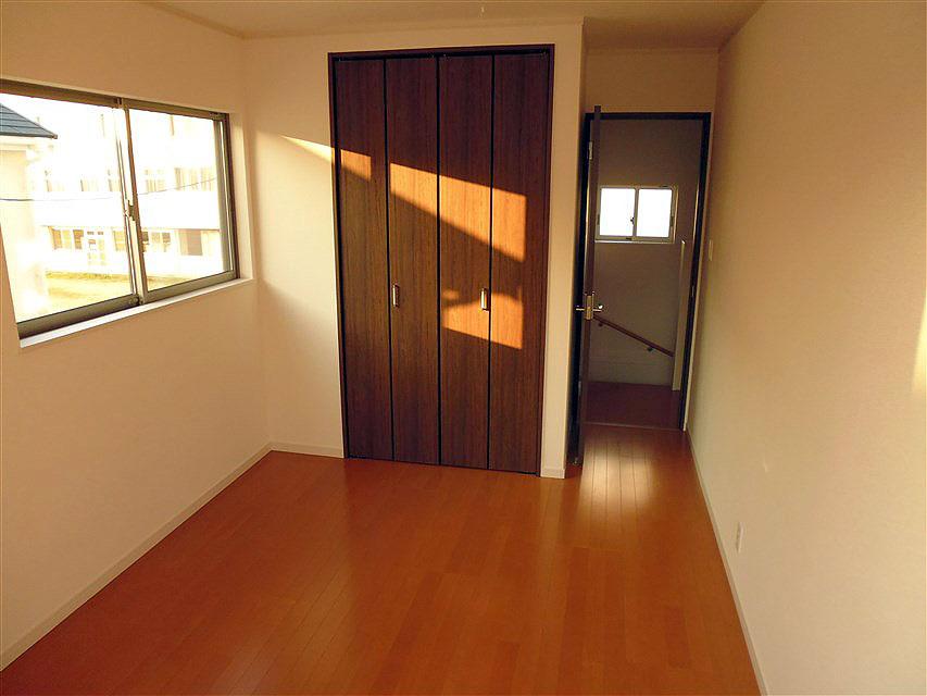 Non-living room. Akarui 2 Kaiyoshitsu