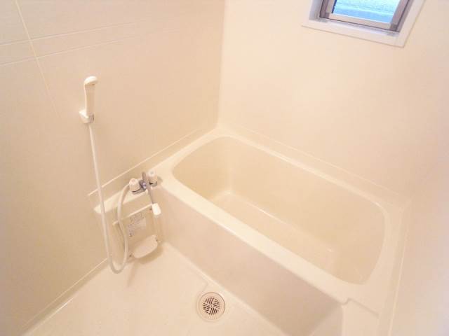 Bath. Also ventilation of windows in the bath