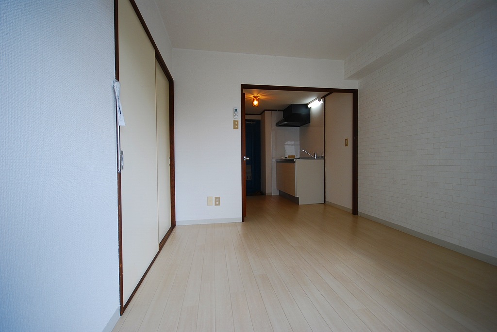 Other room space. Western style room