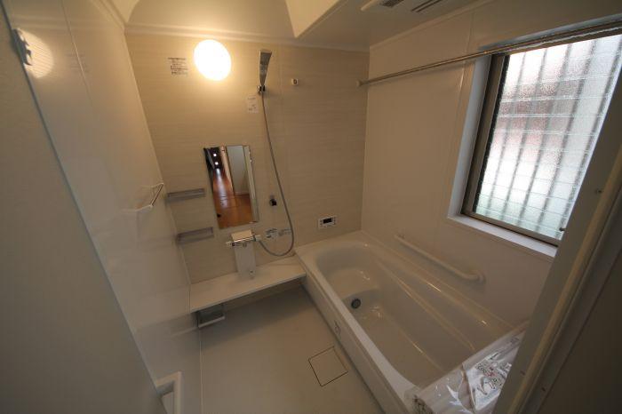 Bathroom.  ※ The same type of use