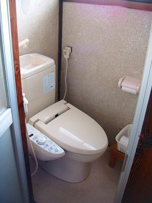 Toilet