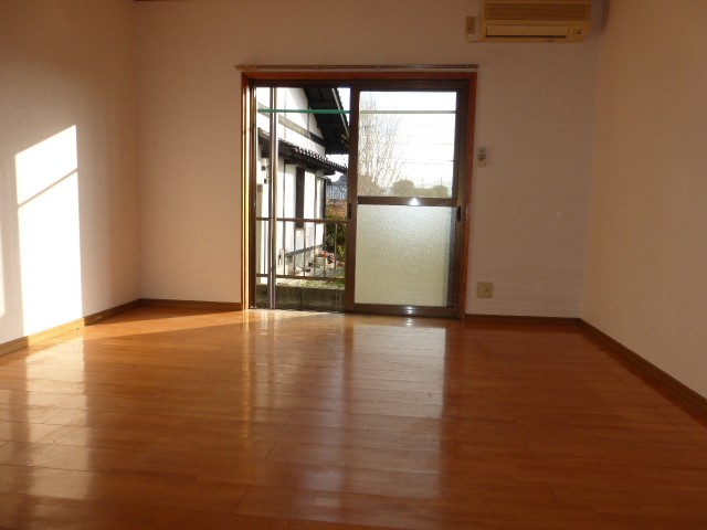 Other room space. You spend leisurely ☆