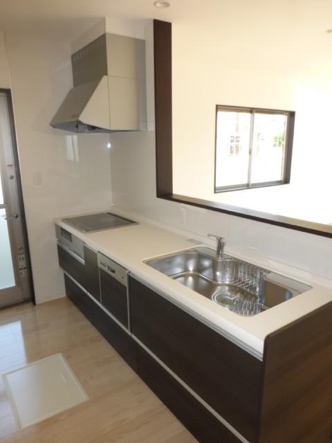 Kitchen. System kitchen