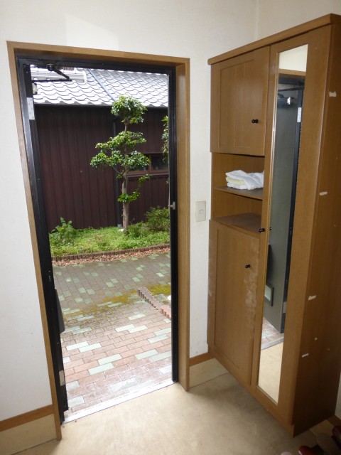 Other room space. Shoe box with mirror ☆ 