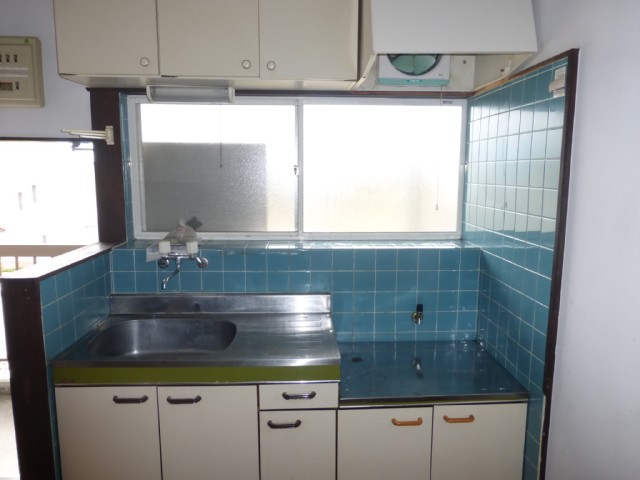Kitchen. Ventilation easy kitchen ☆