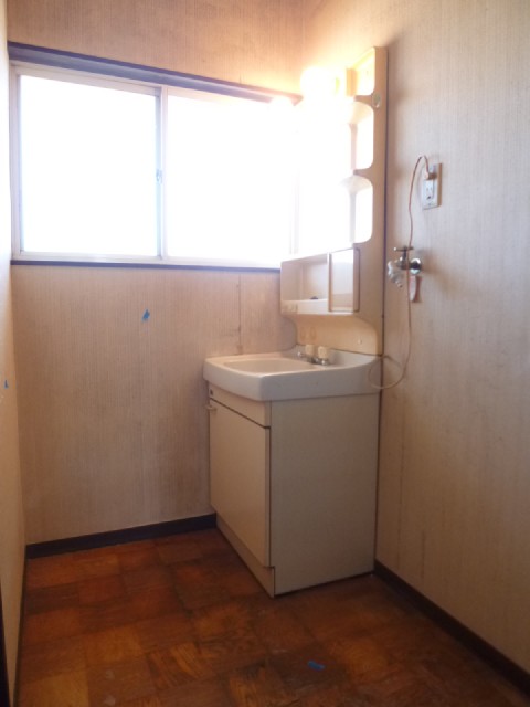 Other room space. Wash dressing room ☆