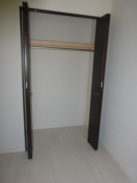 Receipt. There are housed in each room ☆