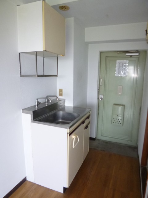 Entrance. There doorpost ☆