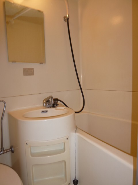 Bath. There are shower ☆