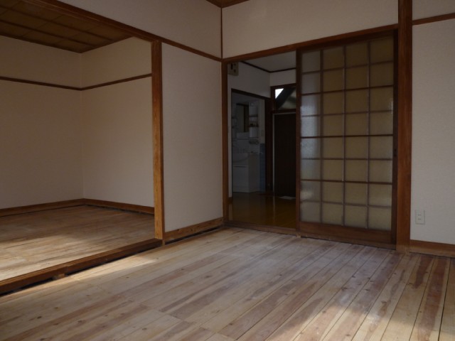 Other room space. It will be Japanese-style room!
