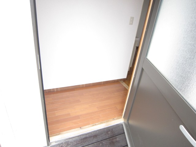 Entrance. Entrance Barrier-free