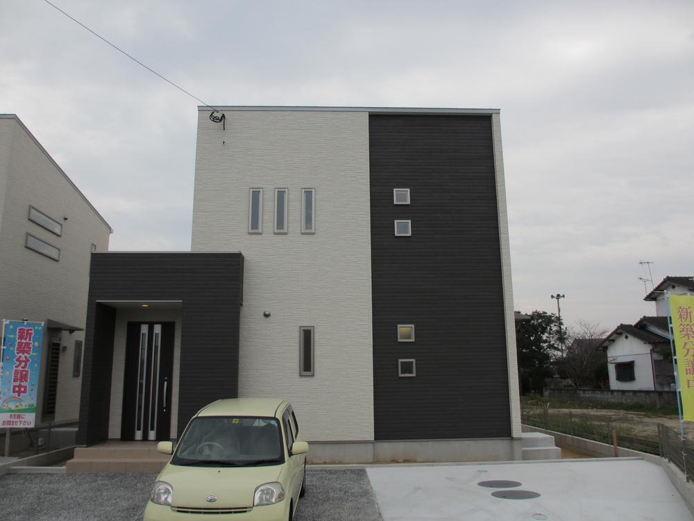 Local appearance photo