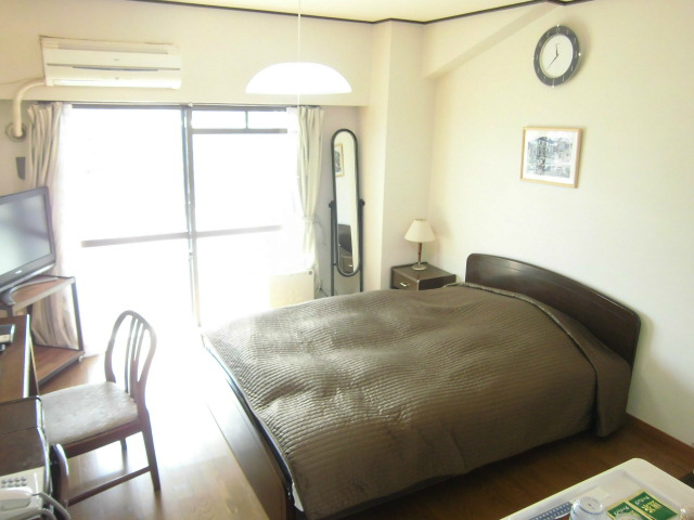 Living and room. Living