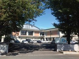 Junior high school. 2500m until the Fukushima Municipal third junior high school