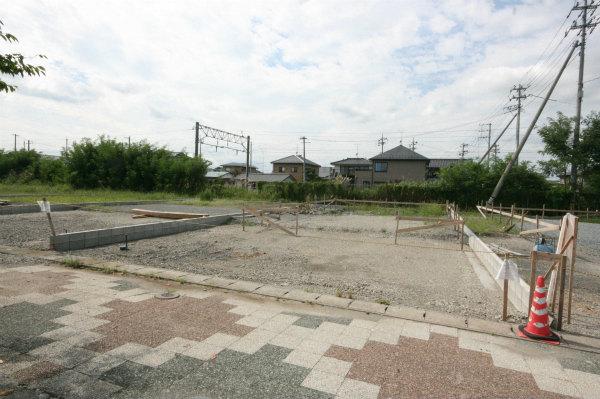 Local photos, including front road