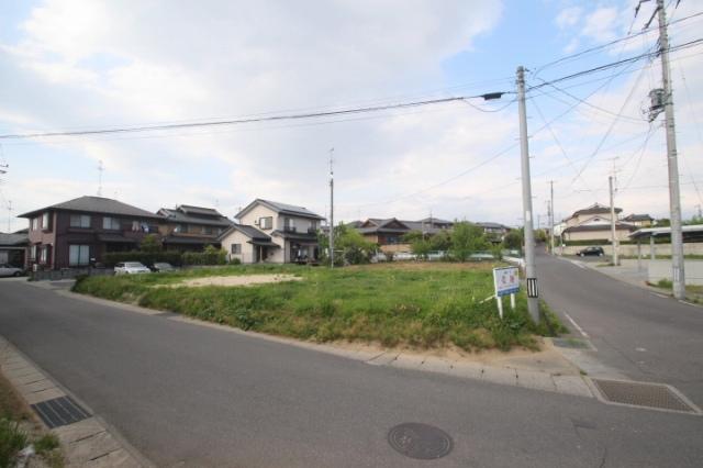 Local photos, including front road