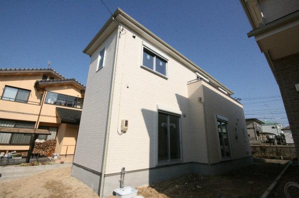 Local appearance photo