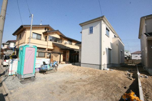 Local photos, including front road