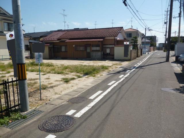 Local photos, including front road