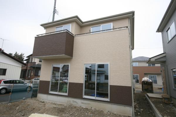 Local photos, including front road