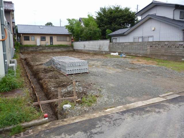 Local photos, including front road