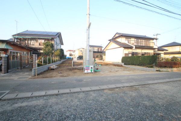 Local photos, including front road