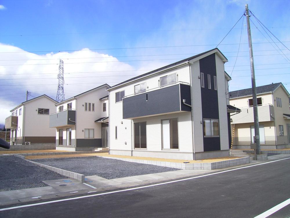 Local photos, including front road