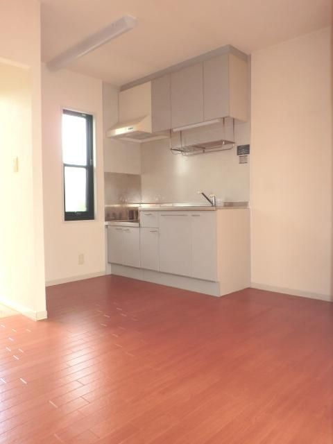 Living and room. It is the state of the dining.