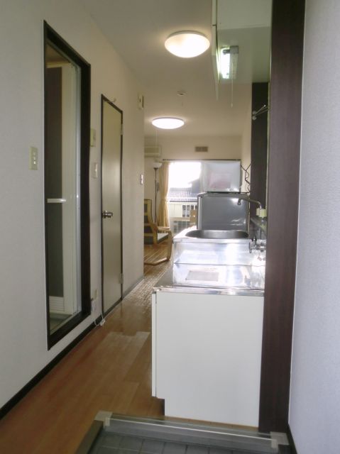 Entrance. Ventilation is also good