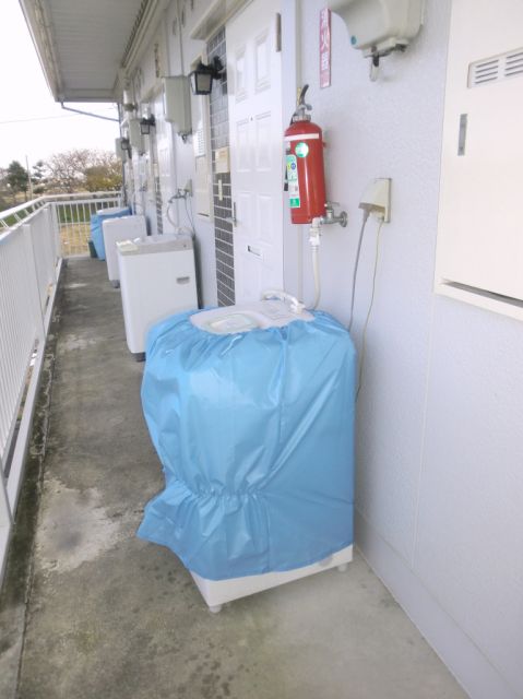 Other room space. Outdoor Laundry Area