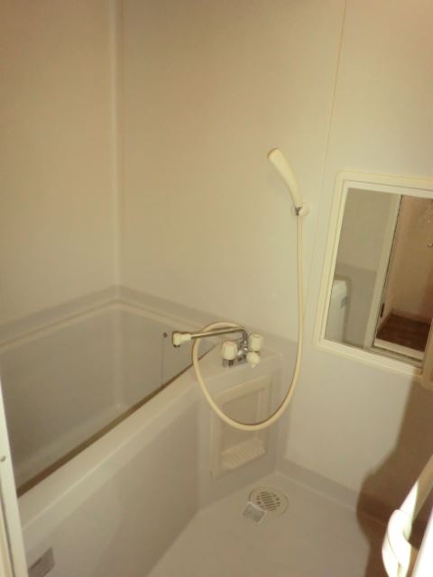 Bath. Please heal the fatigue of the day. 