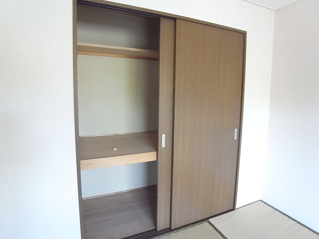 Receipt. Storage closet