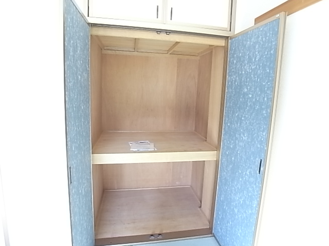 Receipt. Storage closet