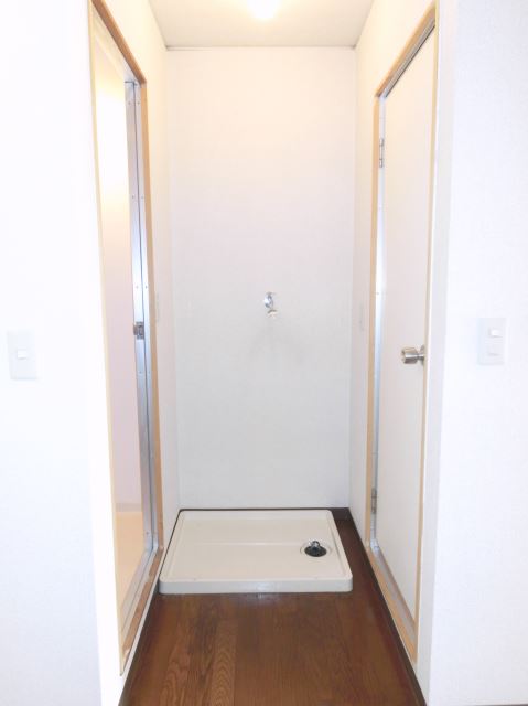 Other room space. Washing machine can be installed in a room.