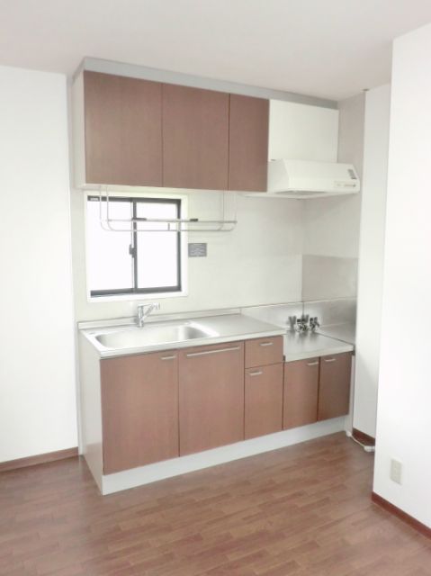 Kitchen. Kitchen space of comfortable size.