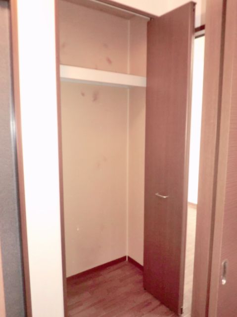 Receipt. It is a height storage.