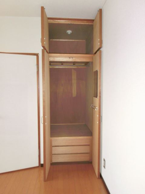 Receipt. Also it comes with a lot of storage.