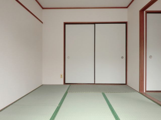 Living and room. A serene Japanese-style.