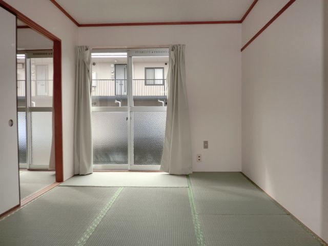 Living and room. 6 Pledge of Japanese-style room.