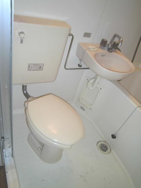 Toilet. It is the state of the toilet.