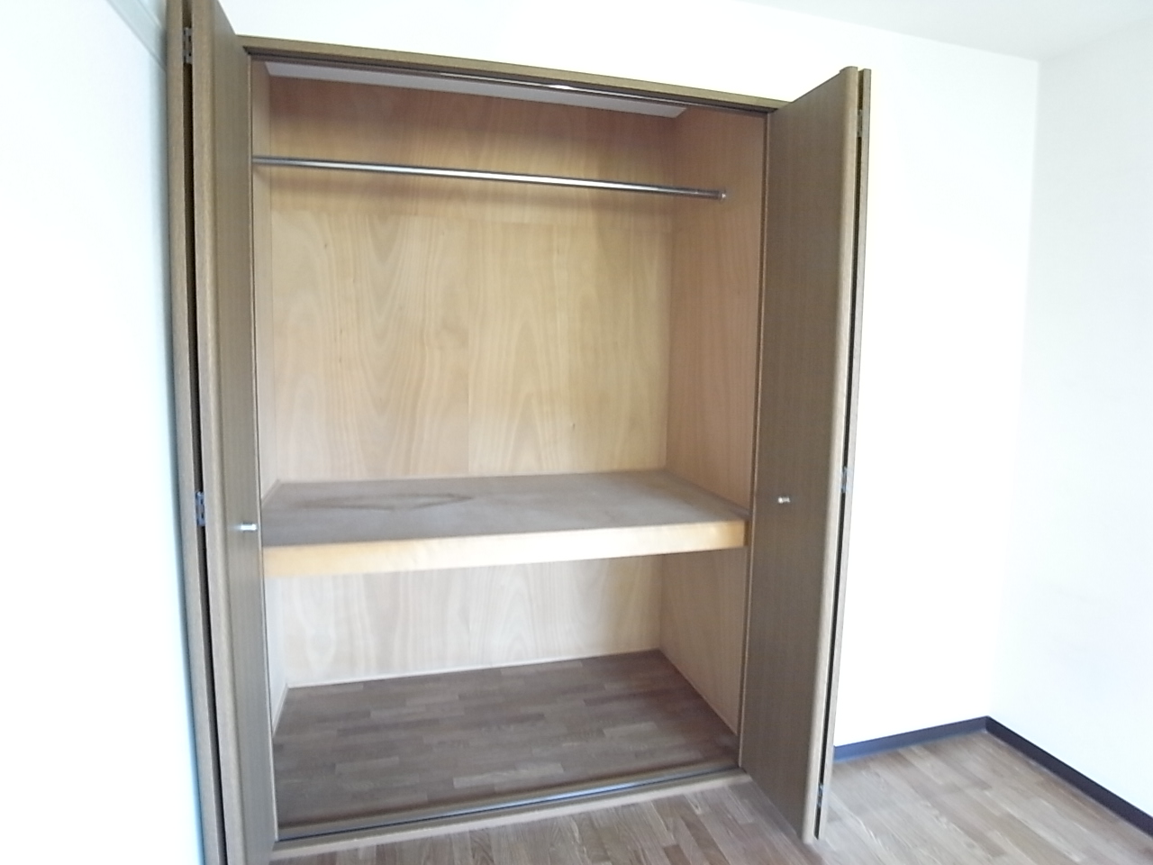 Receipt. Yes storage closet