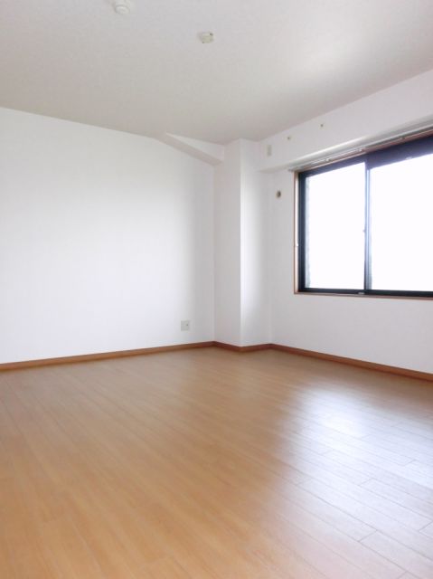 Living and room. It is also ideal for the bedroom between the spacious Northern.