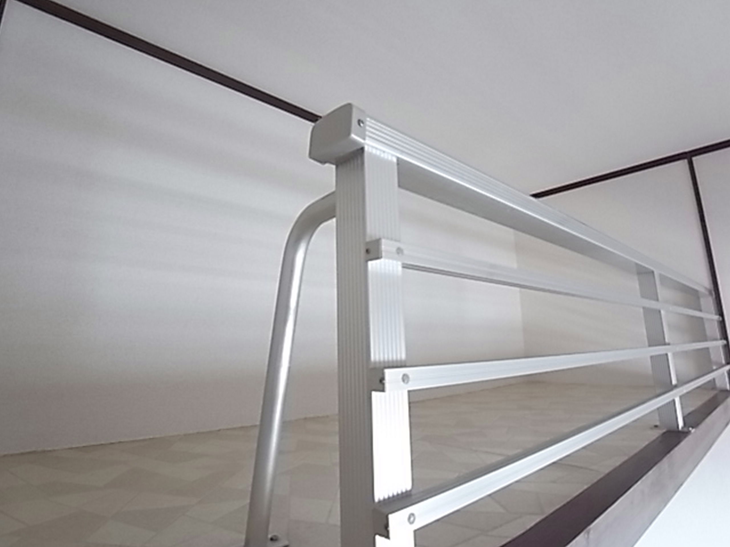 Living and room. Loft 2 Pledge. 