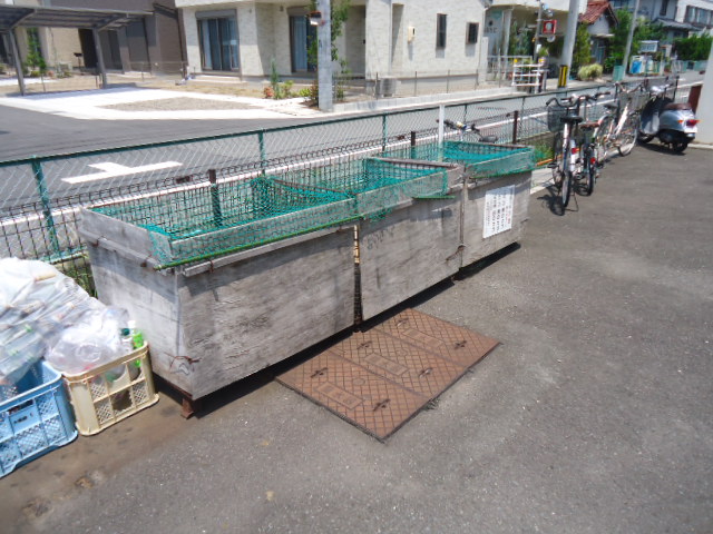 Other common areas. Garbage storage is also on site