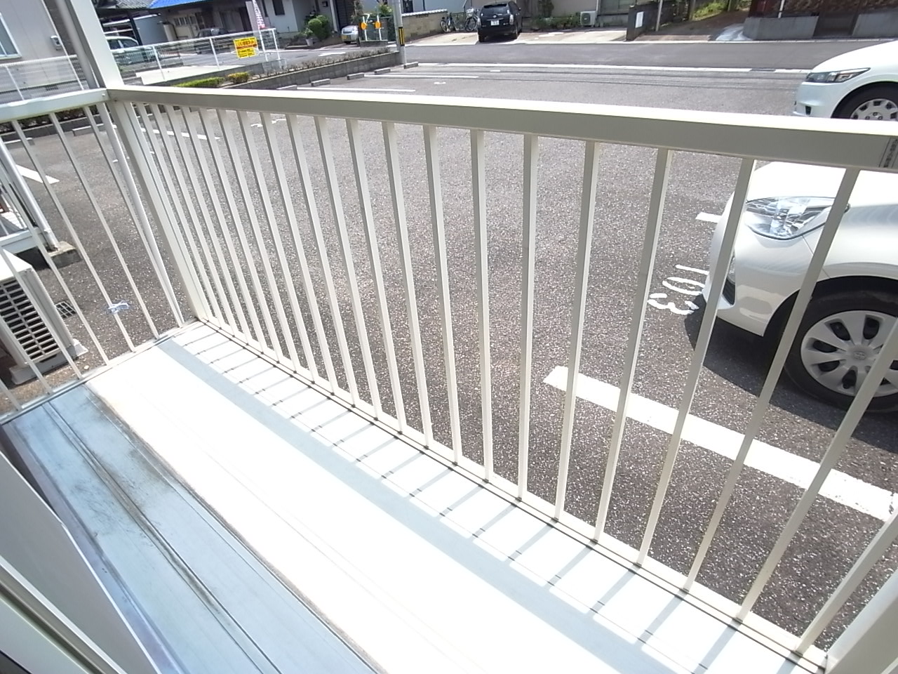 Balcony. Laundry is here ☆ 