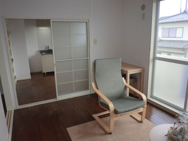 Living and room. Stylish furniture ・ Is a consumer electronics with rooms.