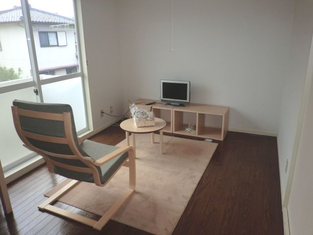 Living and room. Stylish furniture ・ Is a consumer electronics with rooms.