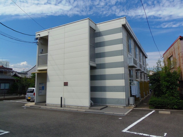 Parking lot. Of course, parking is on site