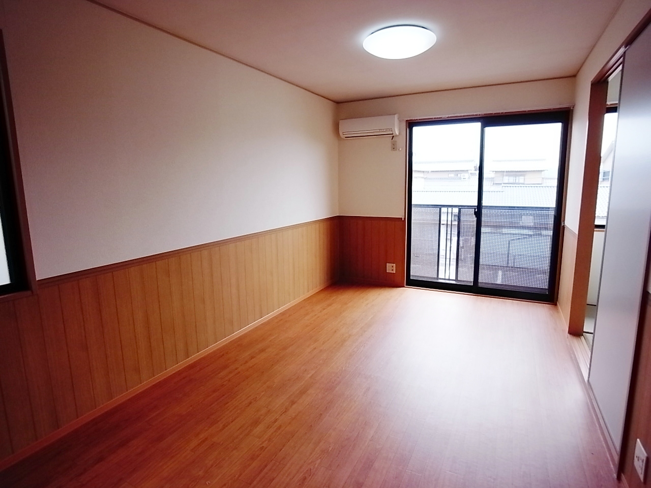 Living and room